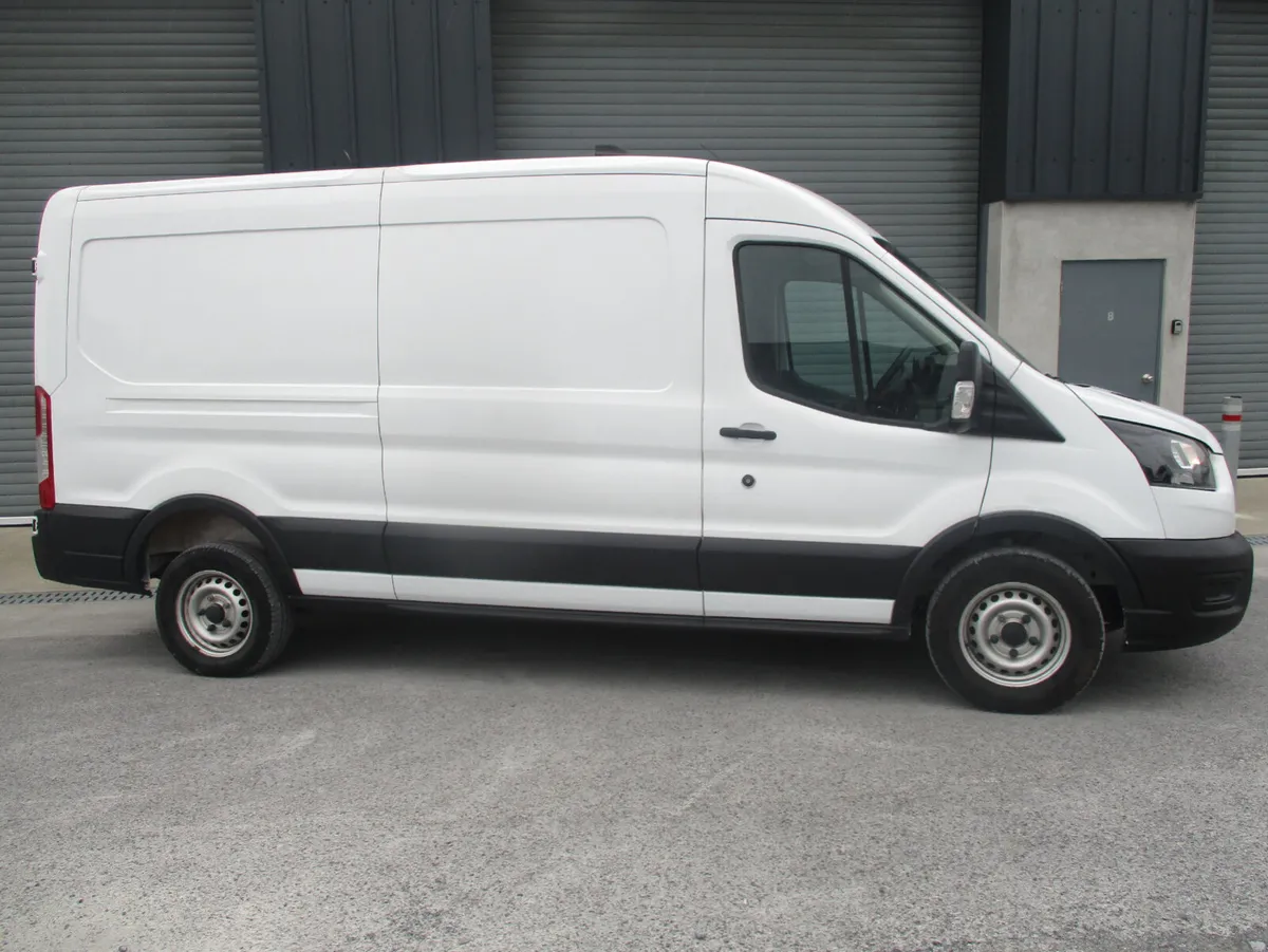 Ford Transit 2022 350L base 2.0 TD  109000 KM - Image 2