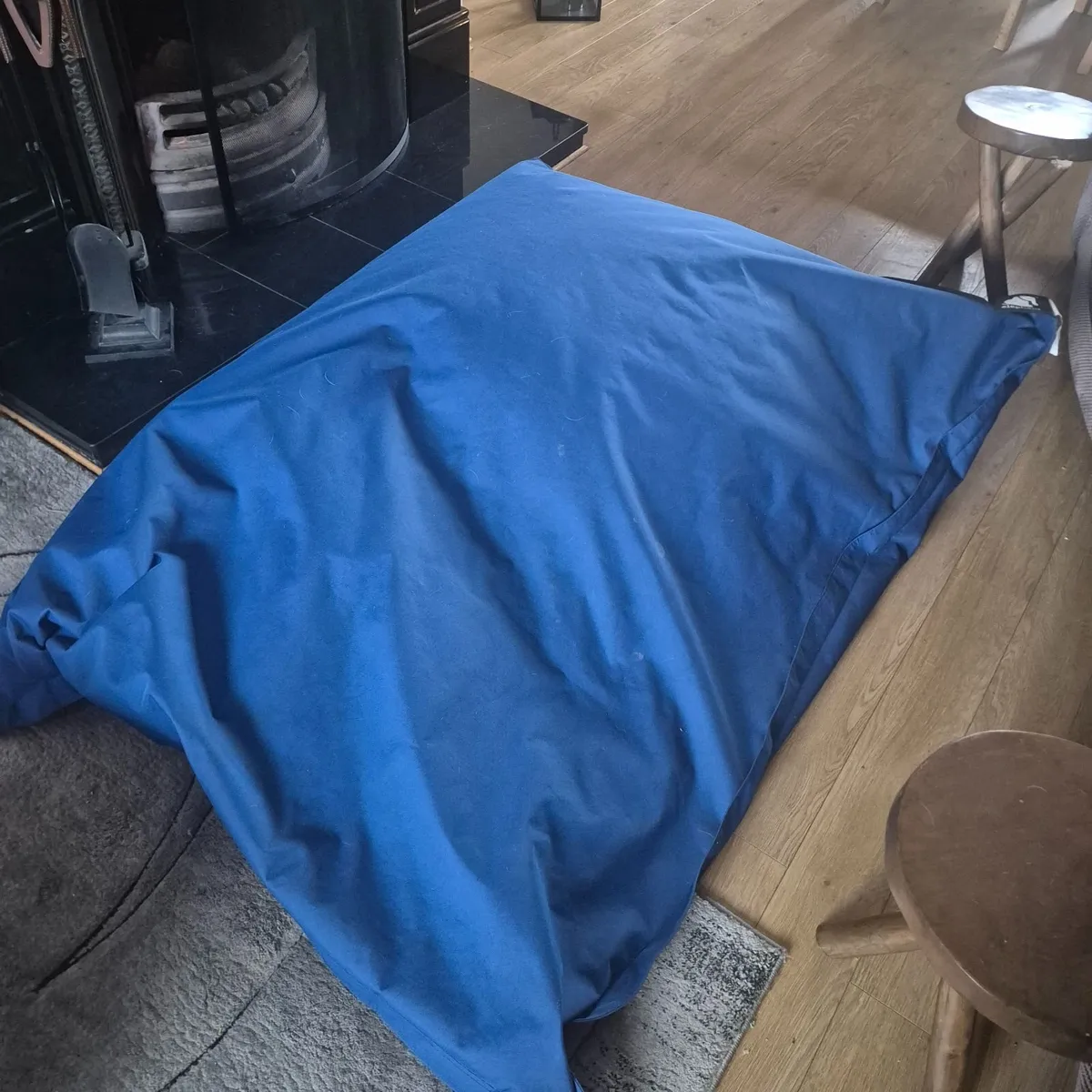 Large elephant bean bag blue - Image 2