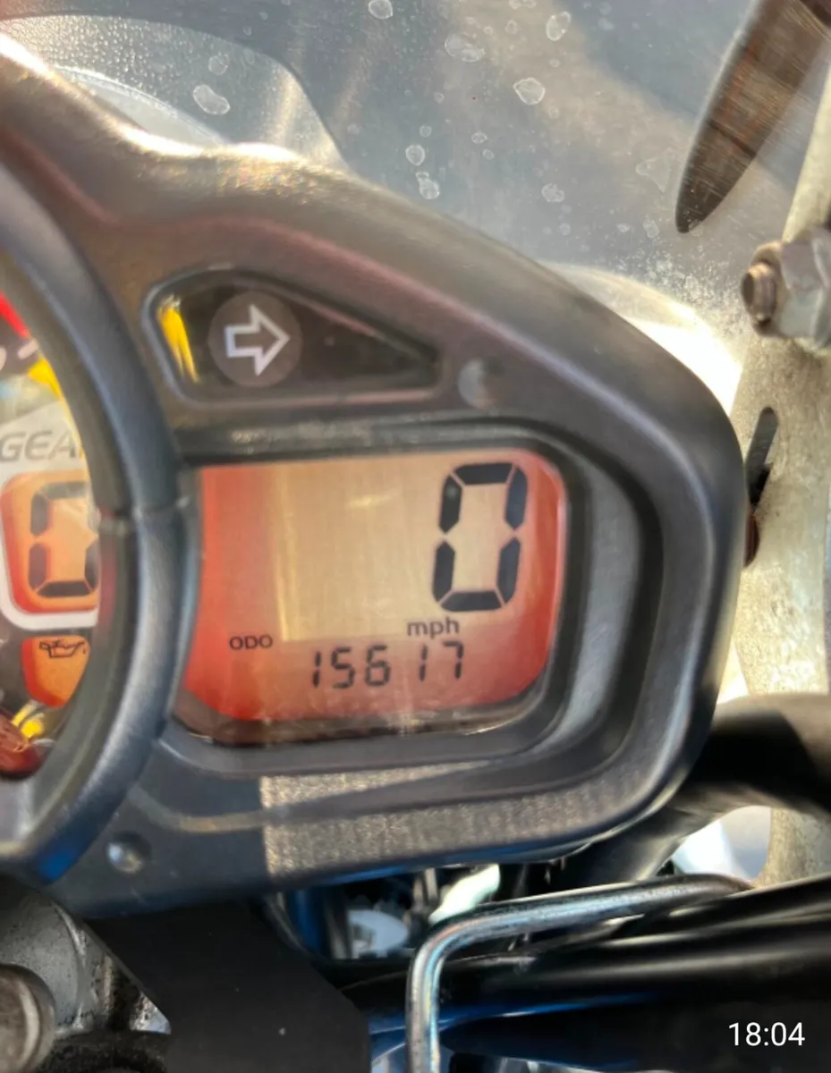 2010 SUZUKI SFV 650 GLADIUS MOTO4U - Image 2