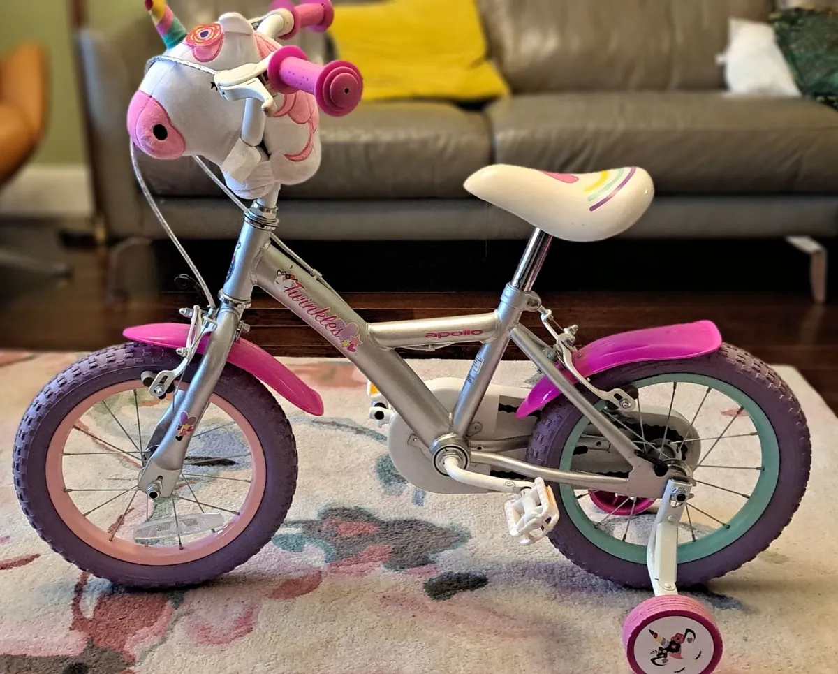 Girls bike - Image 1