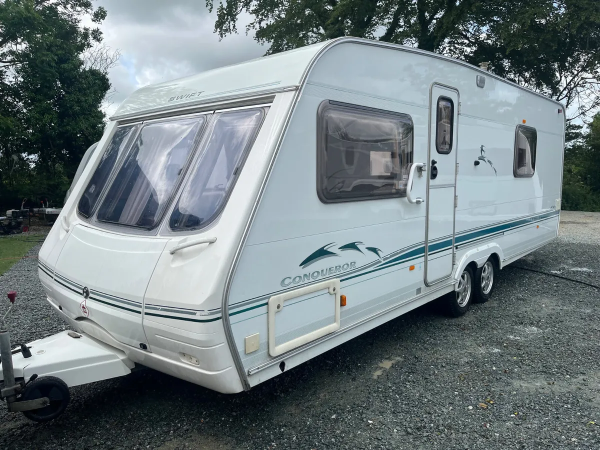 SWIFT  CONQUEROR 630LUX - Image 1