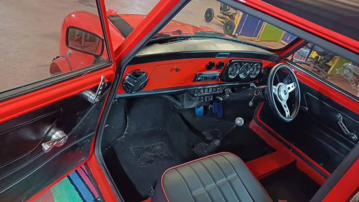 Austin Mini 1976 - Image 3