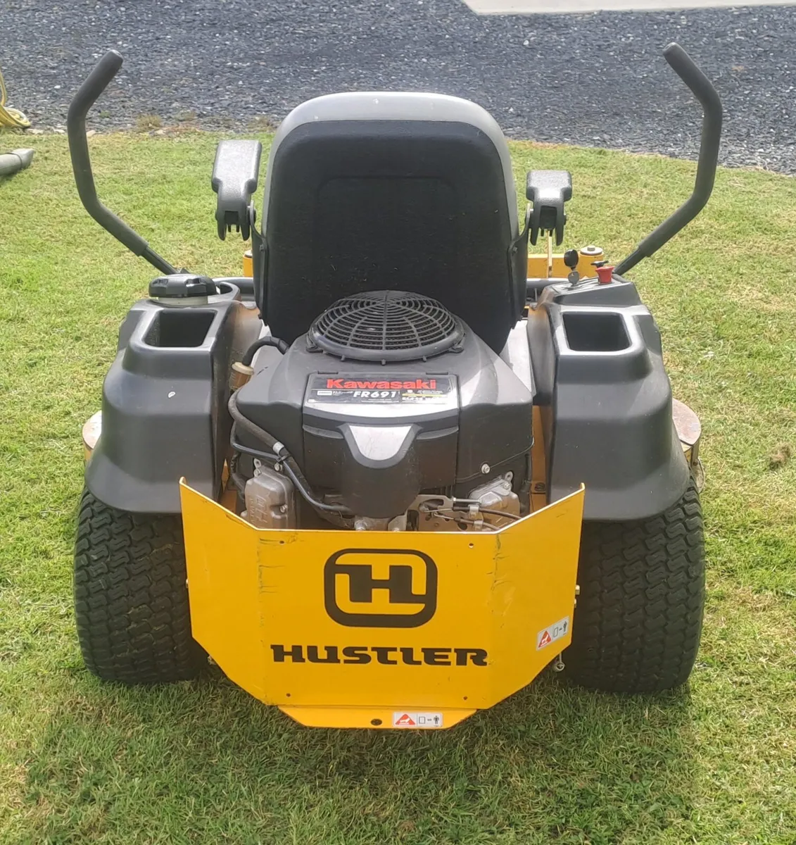 Hustler raptor 52 inch - Image 4