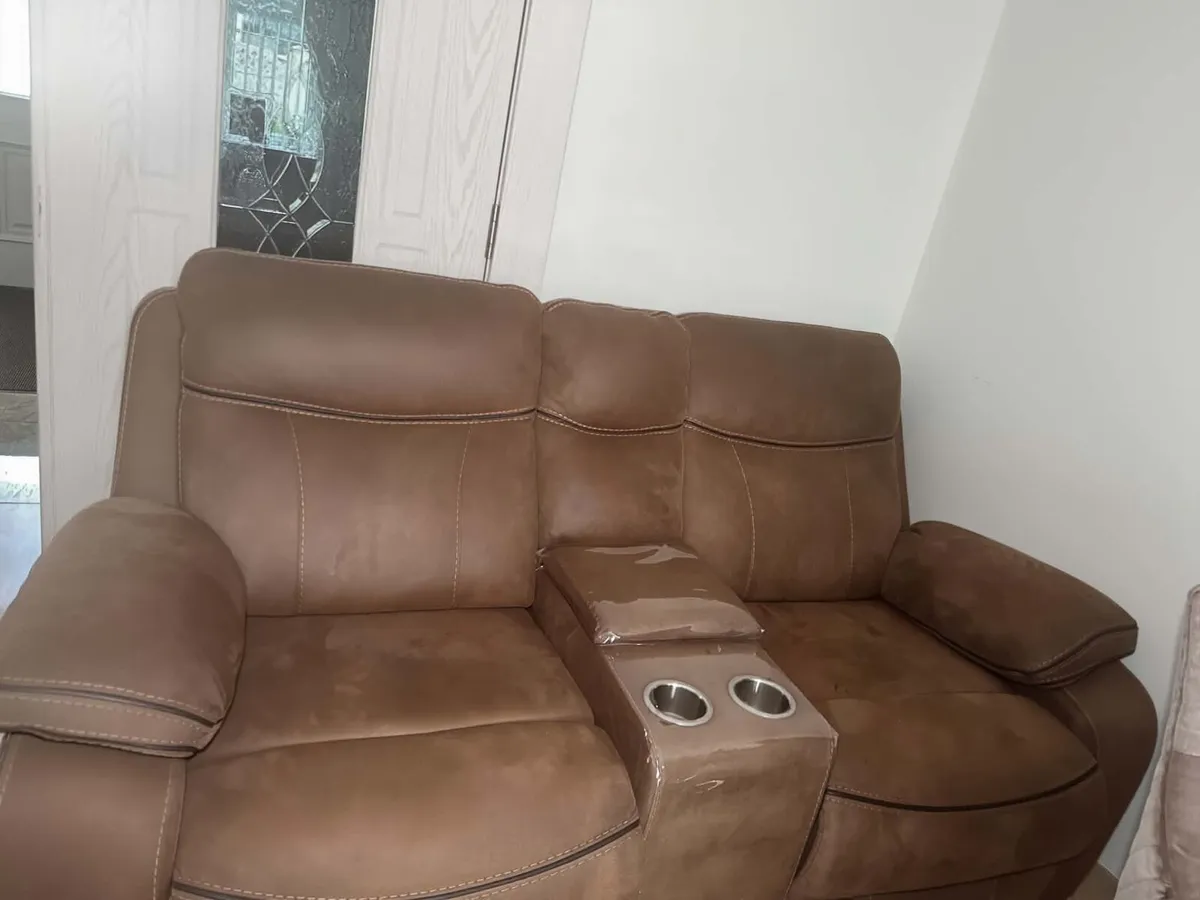 Suite - Image 2