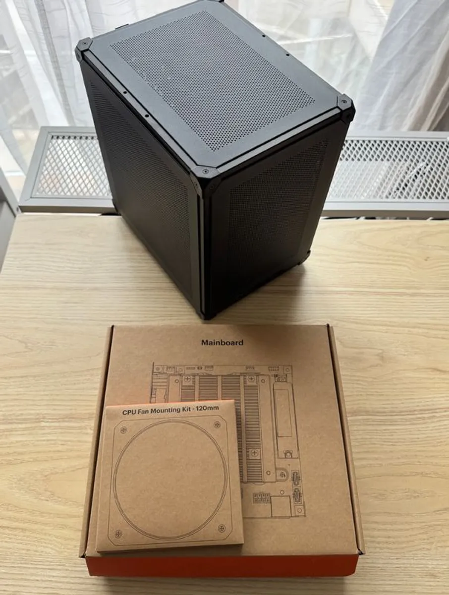 Framework Desktop Ryzen AI Max+ 395 128GB RAM Warranty to 2028 - Image 2