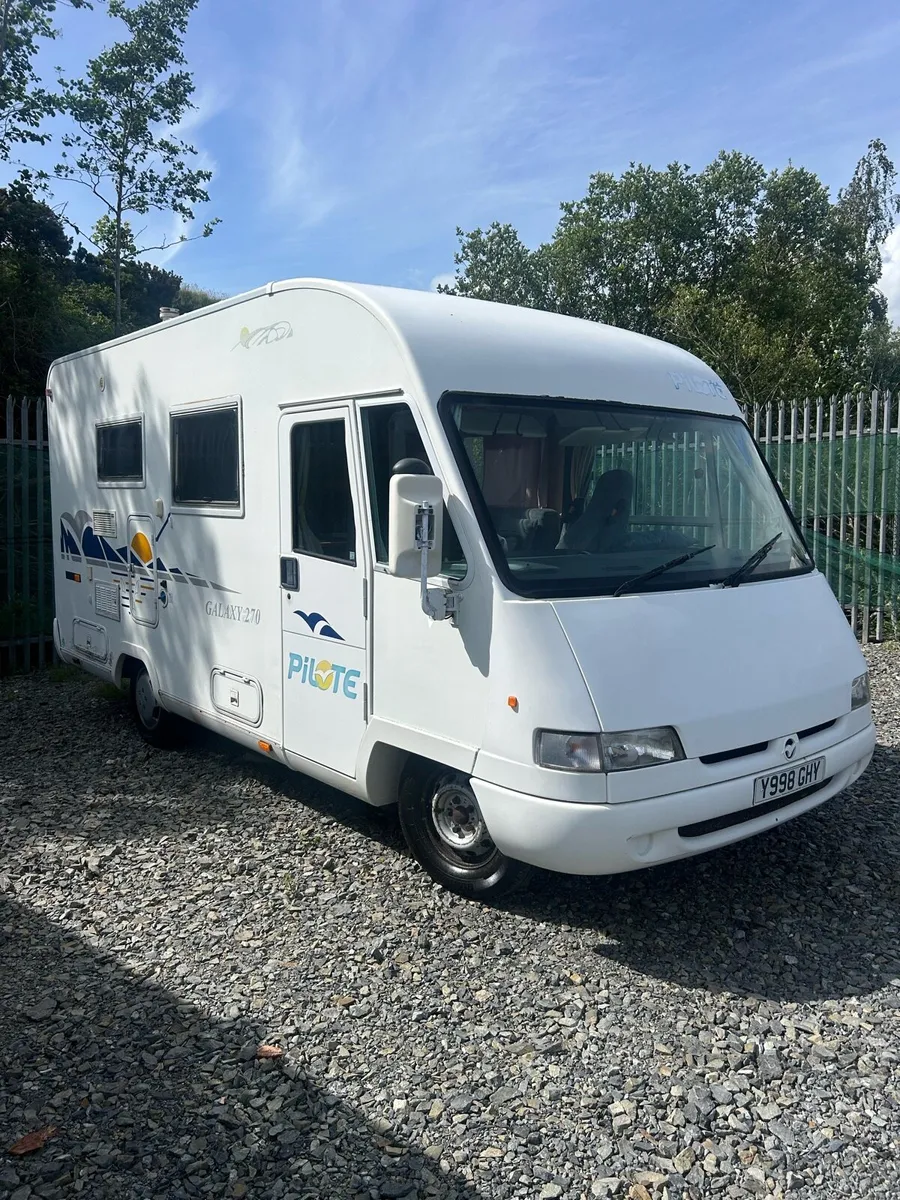 2001 Pilote Galaxy 270 - Image 2