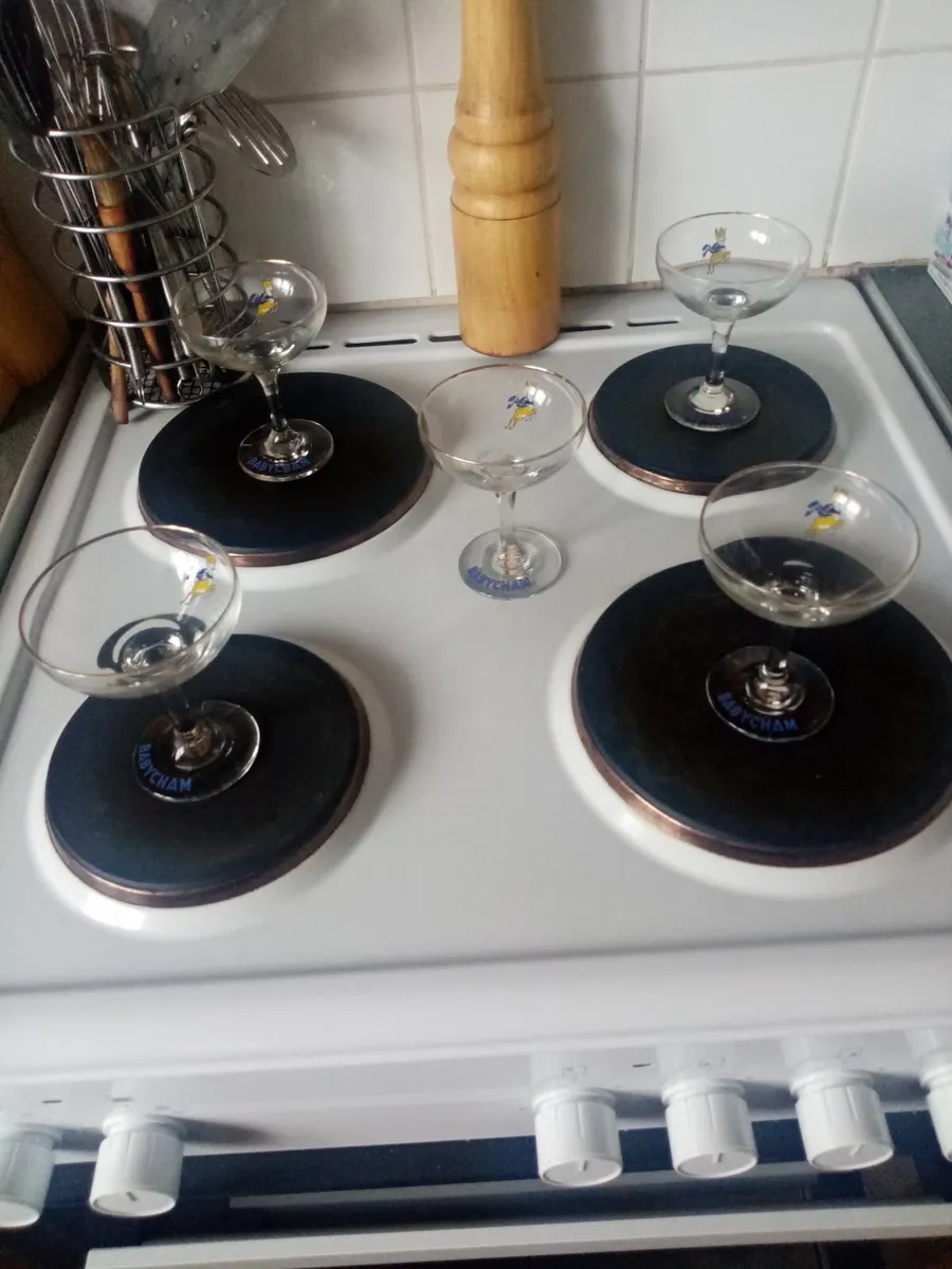 Home Bar, Man Cave Bits - Image 2
