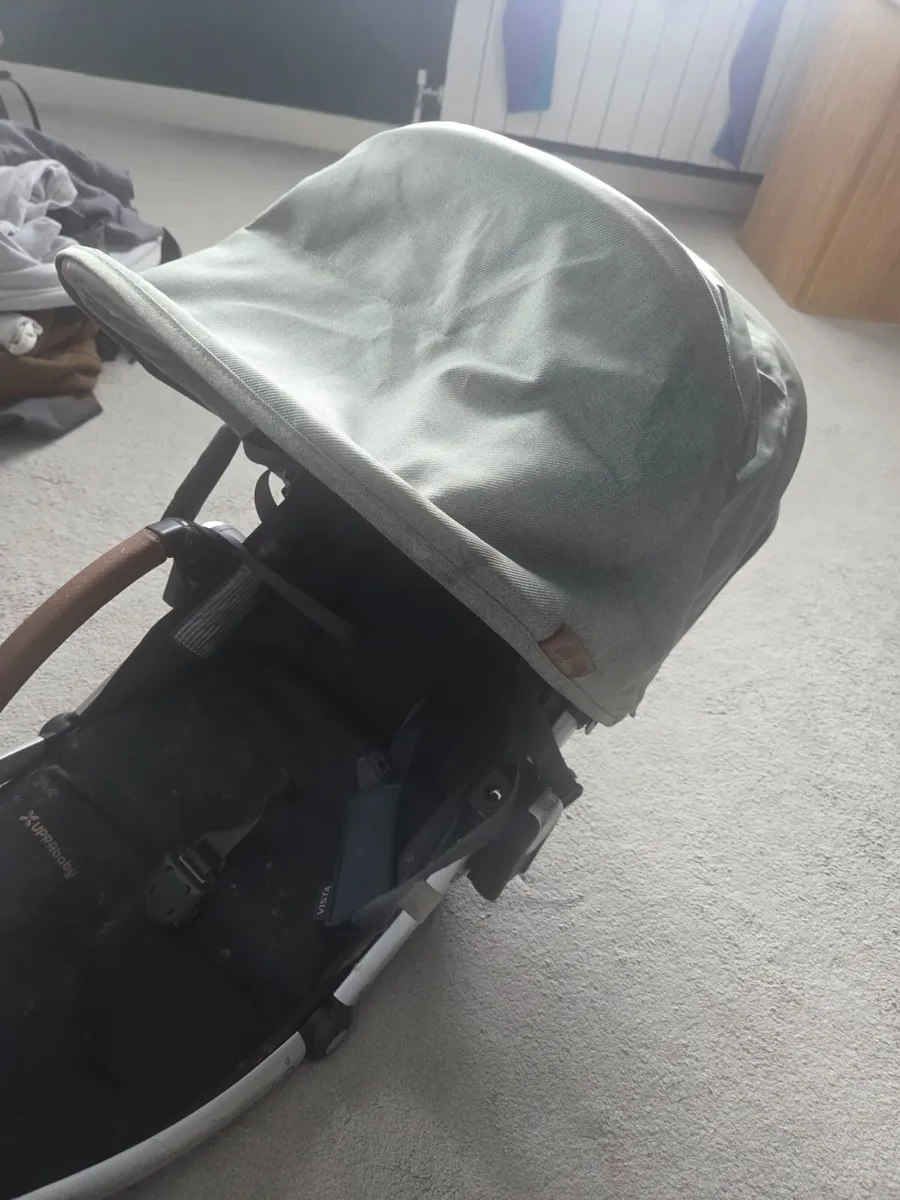 Uppababy Vista V2 Travel system - Image 2
