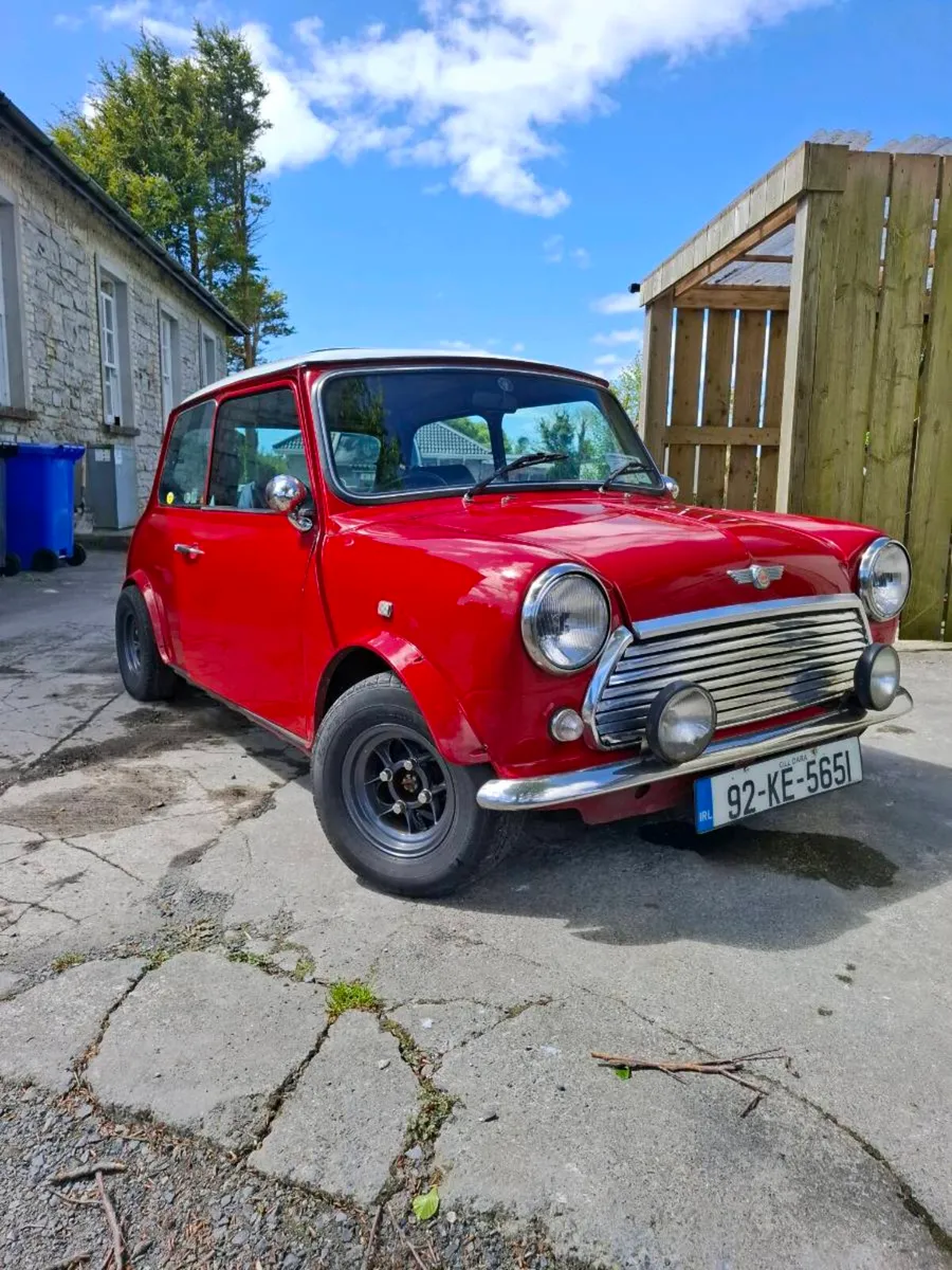 Austin Mini Cooper - Image 3