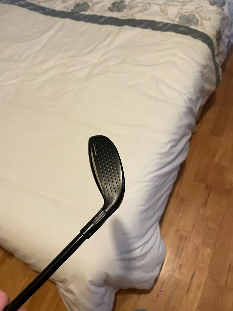 Left Hand Taylormade Stealth Hybrid - Image 3