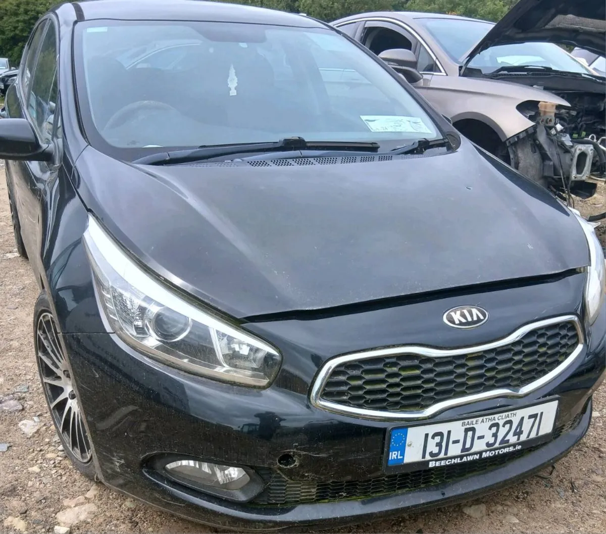 Breaking kia ceed cars - Image 1