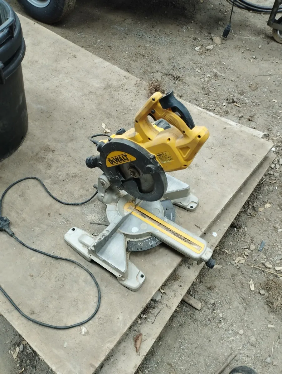 DeWalt chop saw - Image 1
