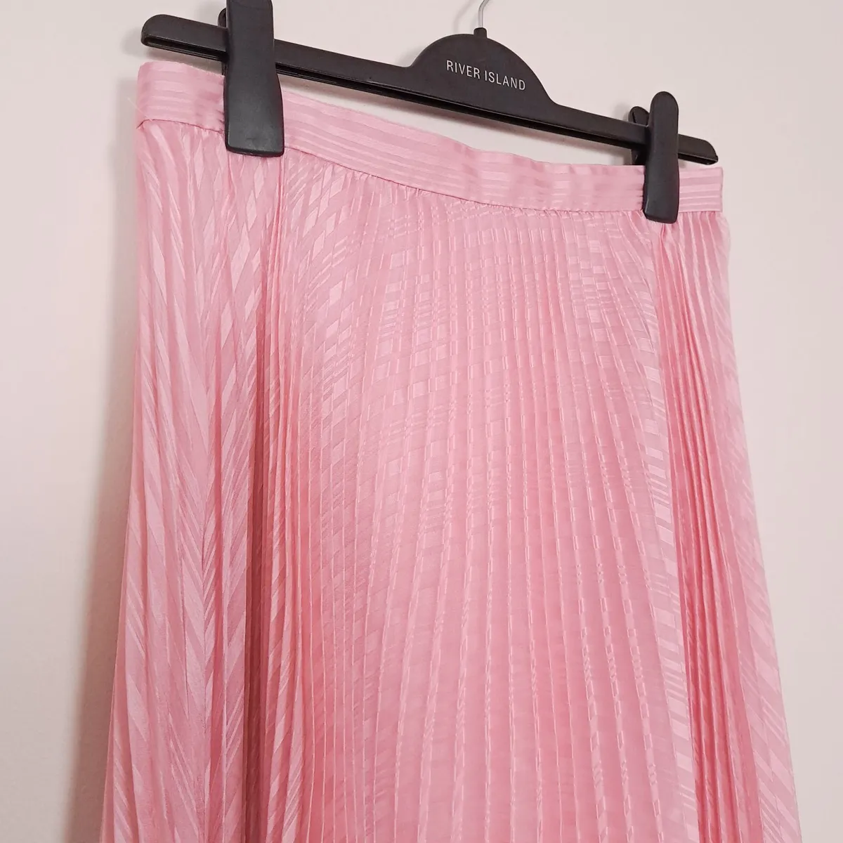 Club Monaco Pastel Pink Pleated Midi Skirt 4US/8UK - Image 4
