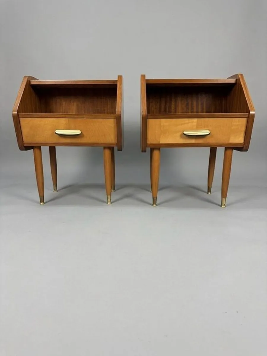 Stunning 1950s Italian Mid Century Nightstands - Image 1