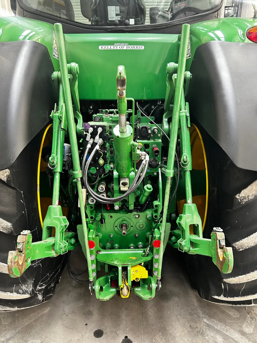 John Deere 7310R - Image 4