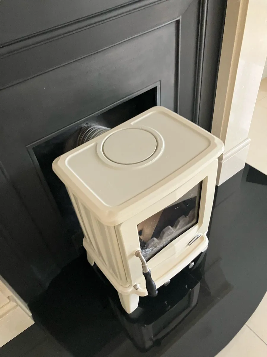 Cream stove - Image 3