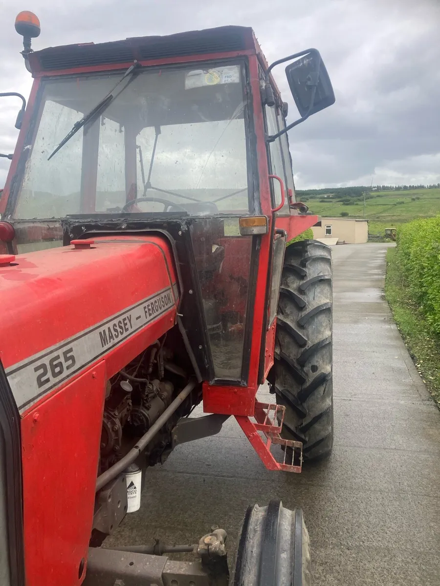 Massey Ferguson 265 - Image 1