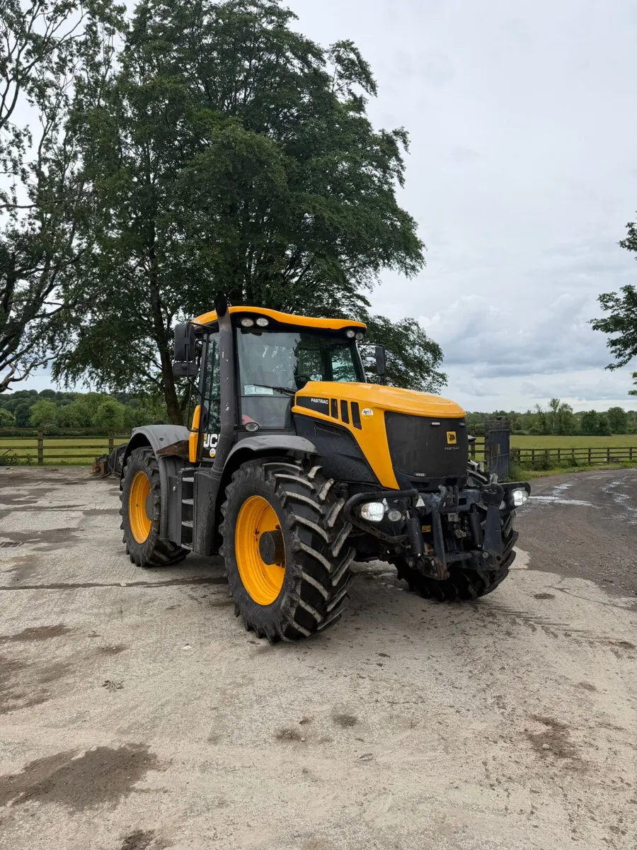 JCB Fastrac 3230 XTRA - Image 1