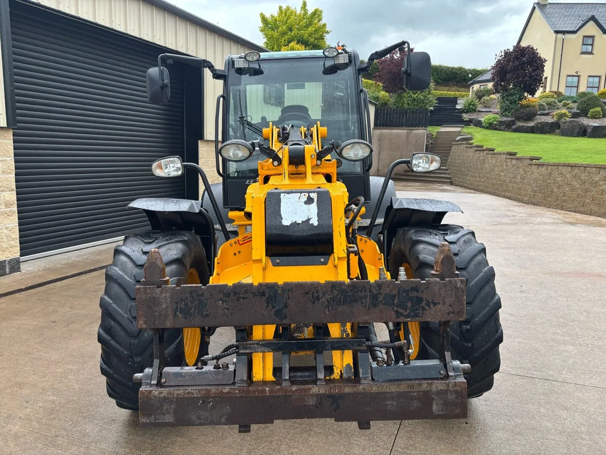 2016 JCB TM320S - Image 4