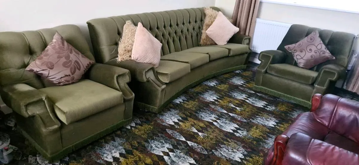 3 piece suite - Image 1