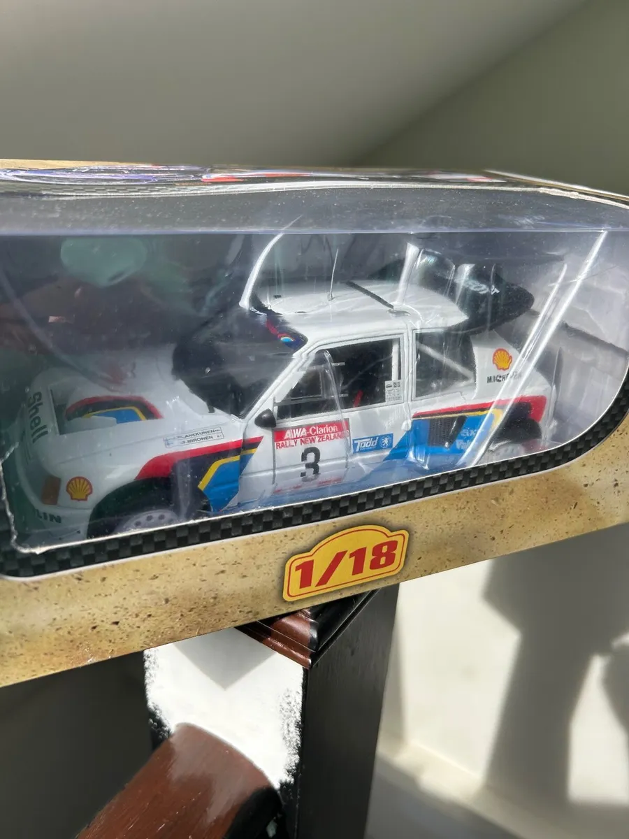Peugeot 205t16 1/18 - Image 2