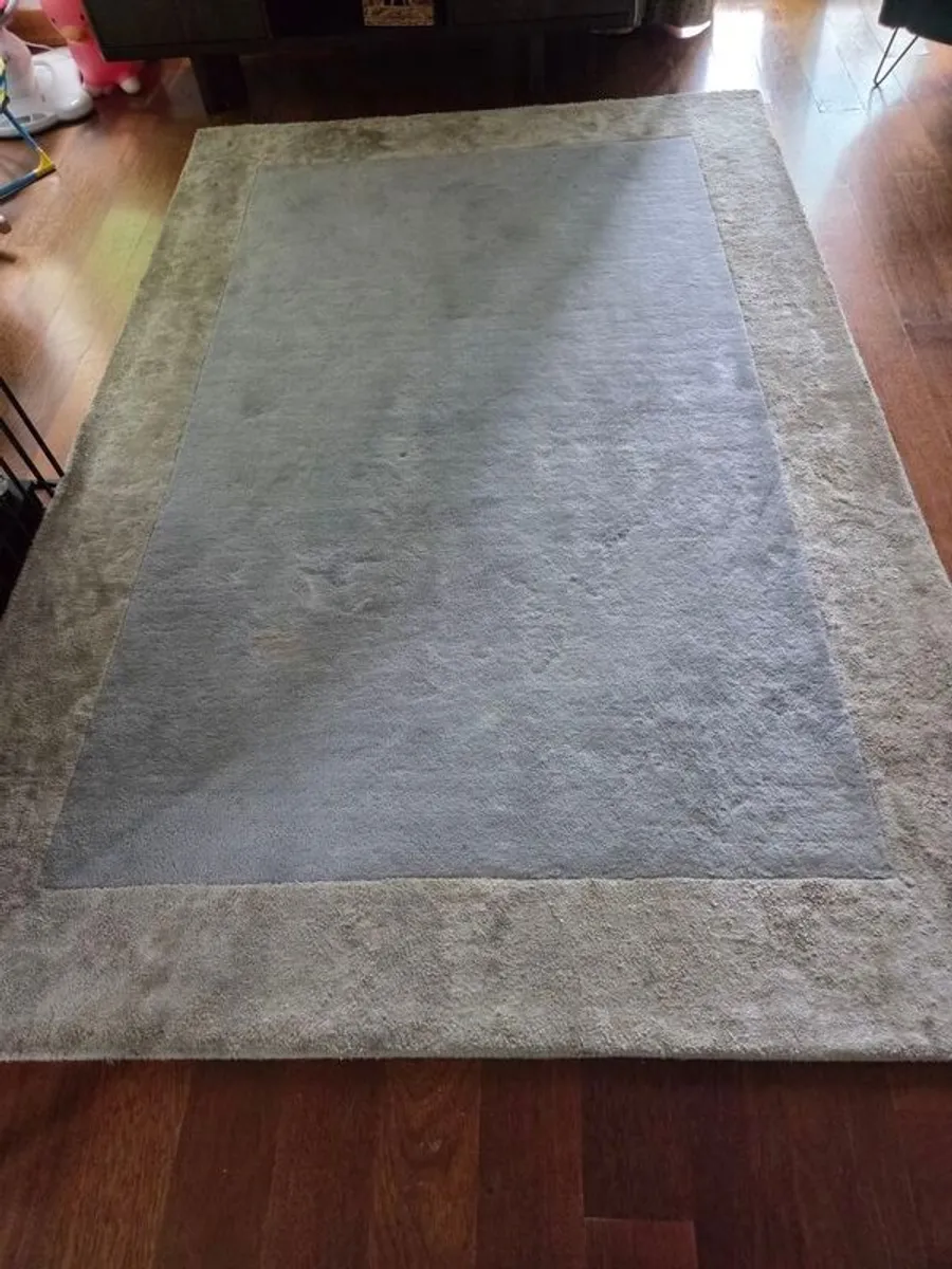 Large Asiatic Ascot Luxury Wool Rug Silver Grey - Image 2
