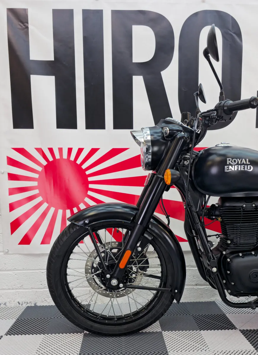 2024 Royal Enfield Classic 350 - Image 2
