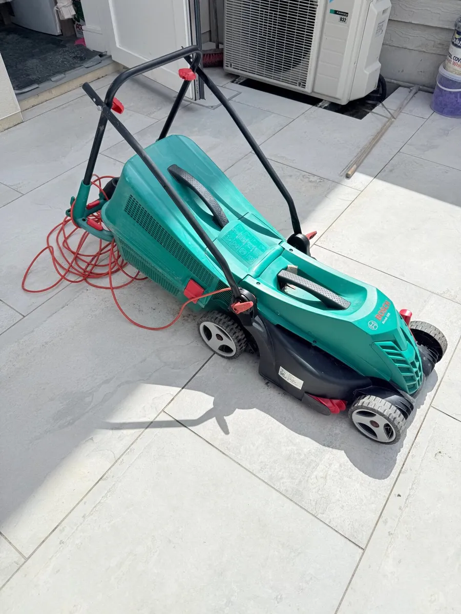 Bosch Lawn mower - Image 3