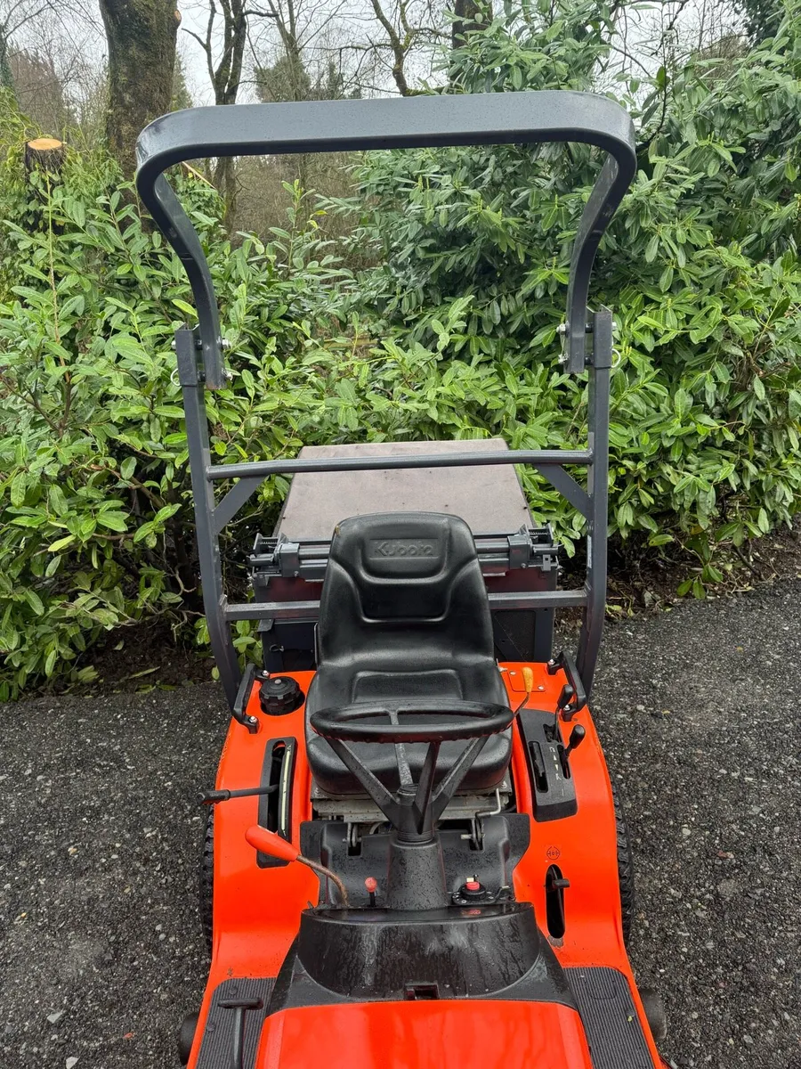 Kubota G23 Mower - Image 4
