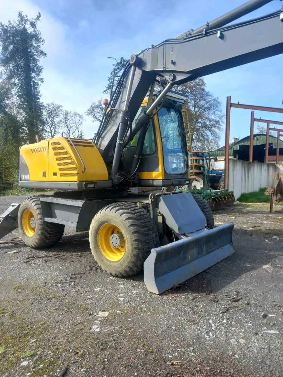 Volvo EW140B - Image 2