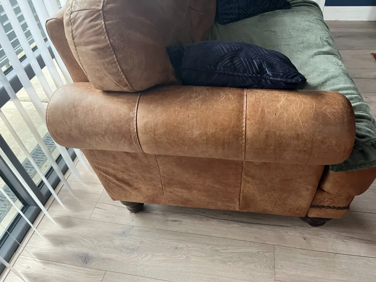 2 seater tan  leather sofa - Image 4