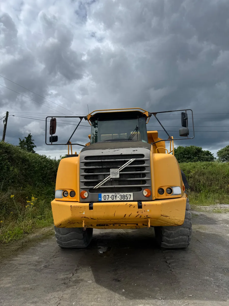 VOLVO A40D DUMP TRUCK 2007 - Image 1