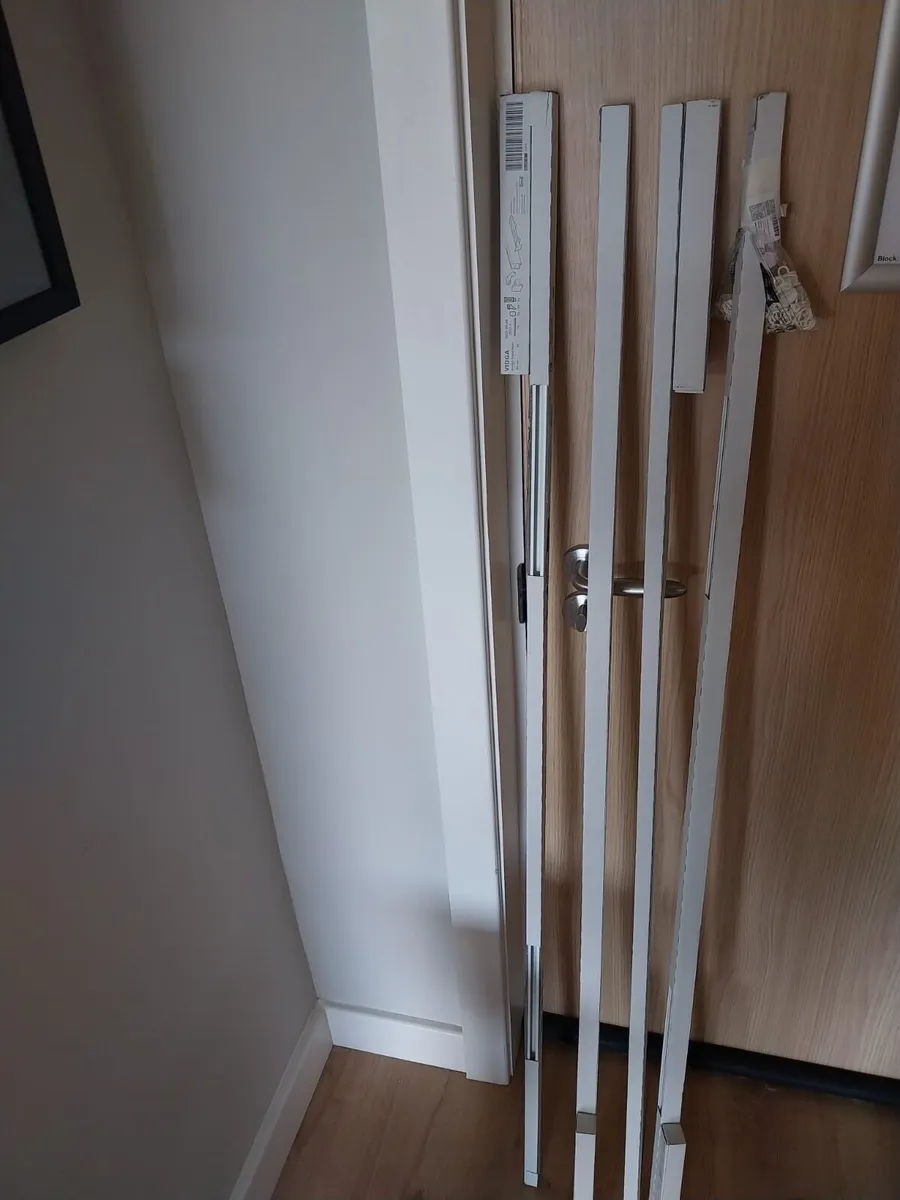 Curtain track - Image 2