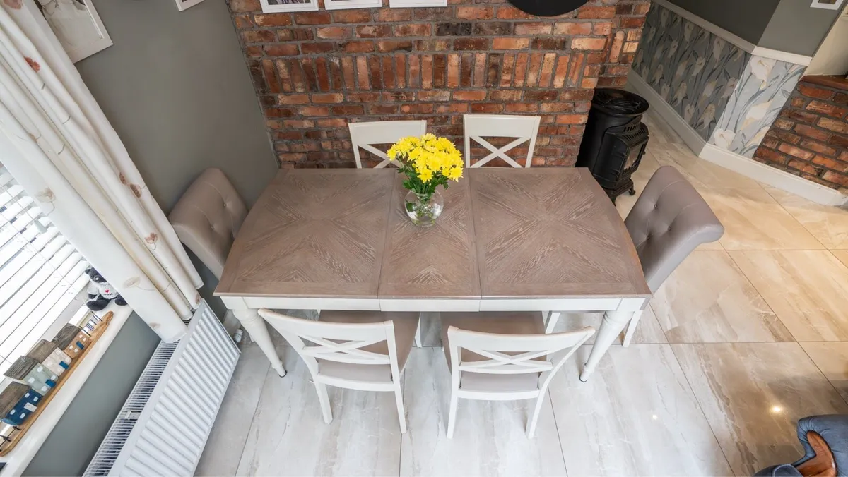 Dining table and dresser for sale - Image 1