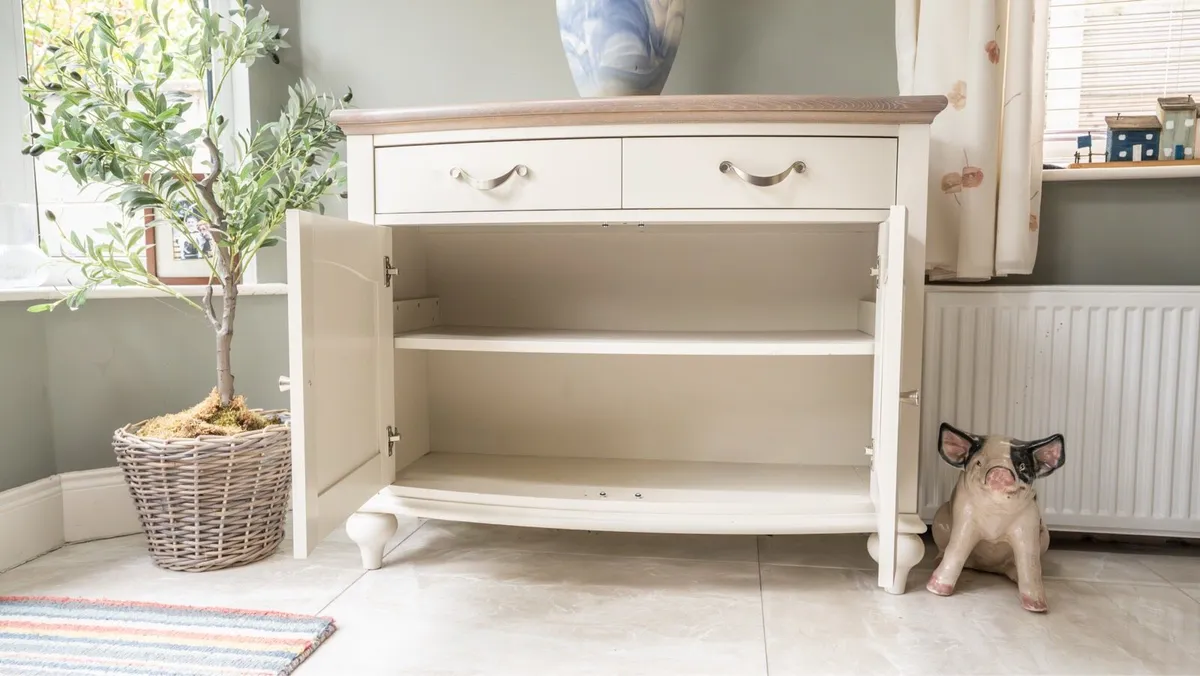 dresser for sale - Image 4