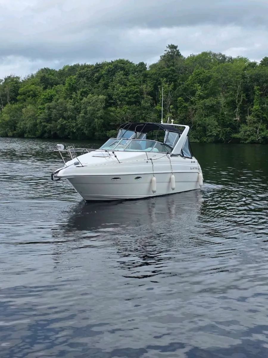 Glastron GS279 Sports Cruiser cabin speedboat - Image 2