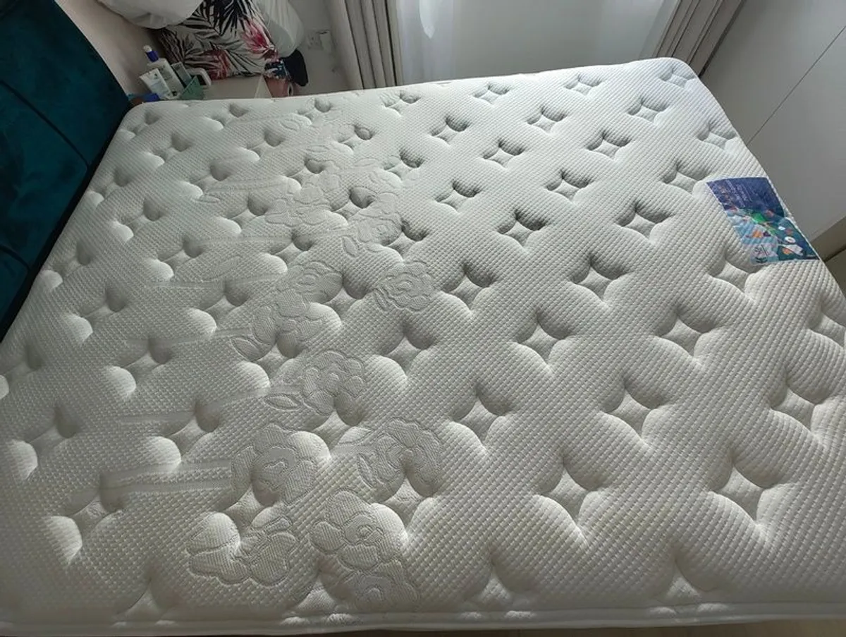 Complete King Size Bed Set: King Coil Mattress, Respa Half-Ottoman Base & Matching Headboard (With Receipt) - Image 4