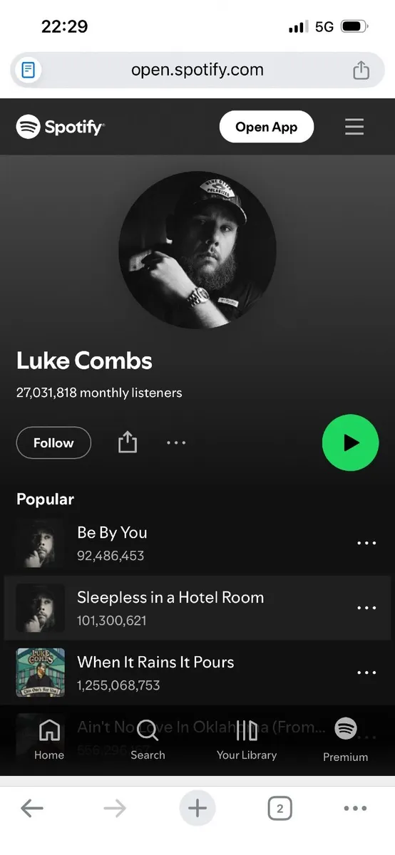 3 Luke comb tickets for Saturday the 18th July