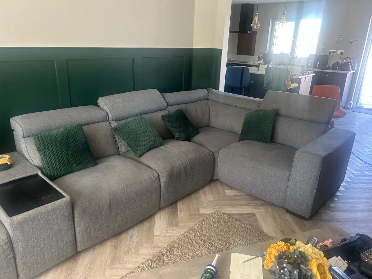 Sofa - Image 4