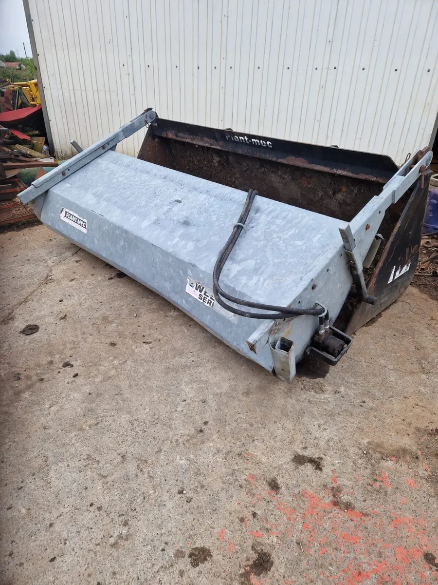 Bucket - Image 2