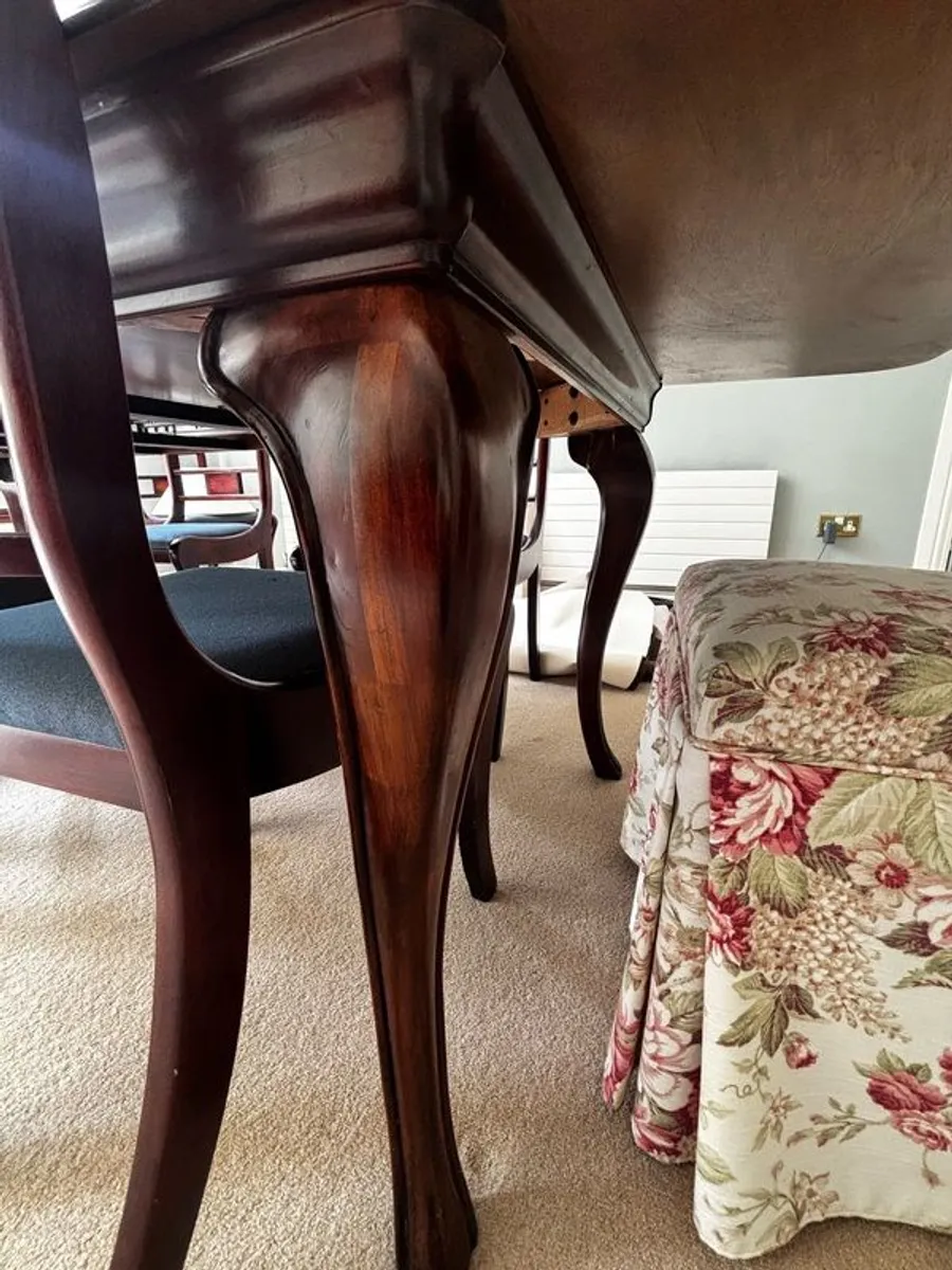 Dining Table - Image 3