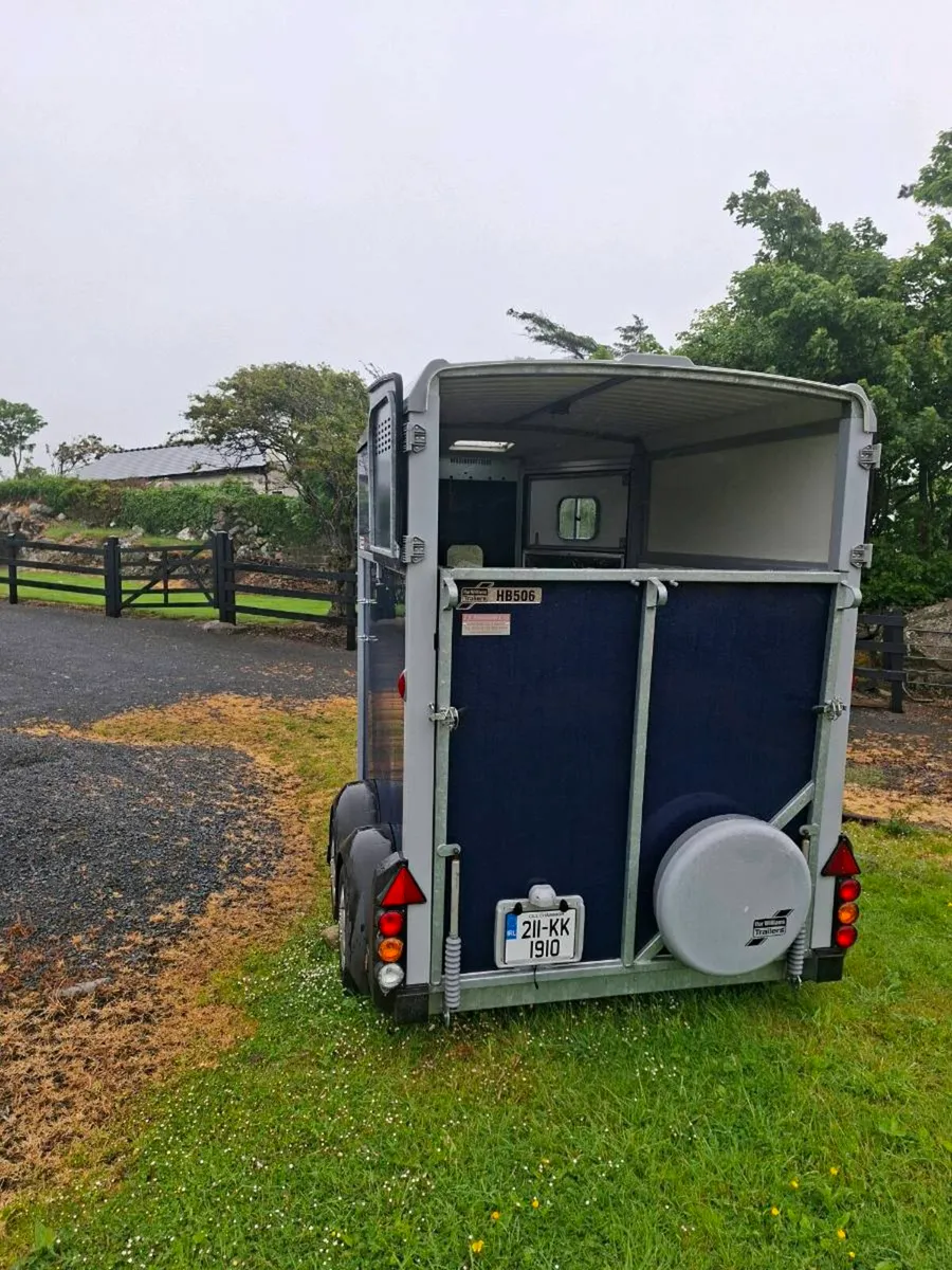 506 horse box - Image 4