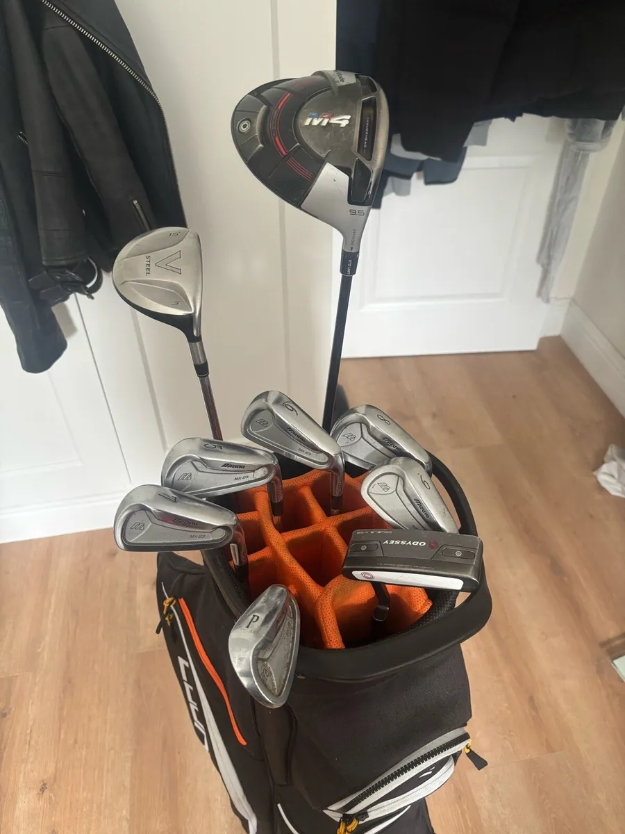 Golf club set - Image 1