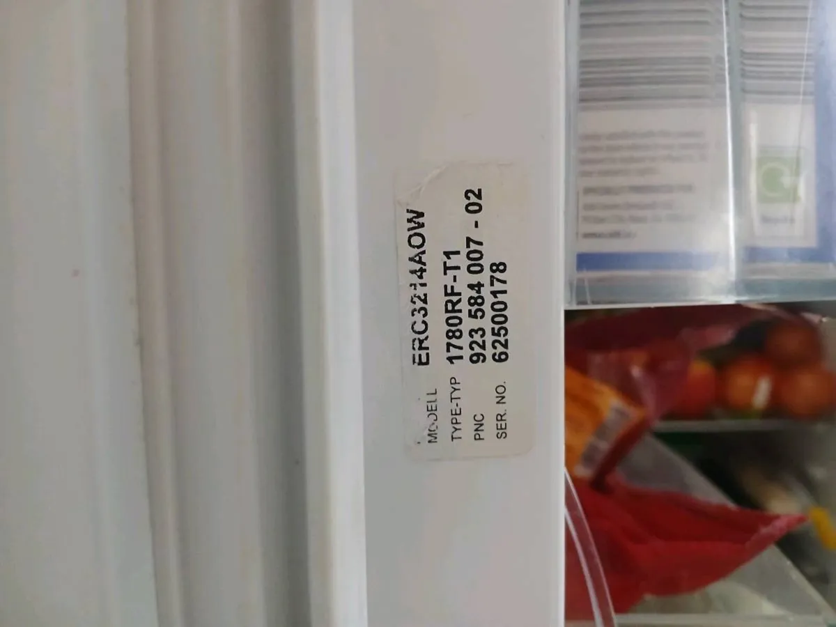 Fridge drawer - Image 3