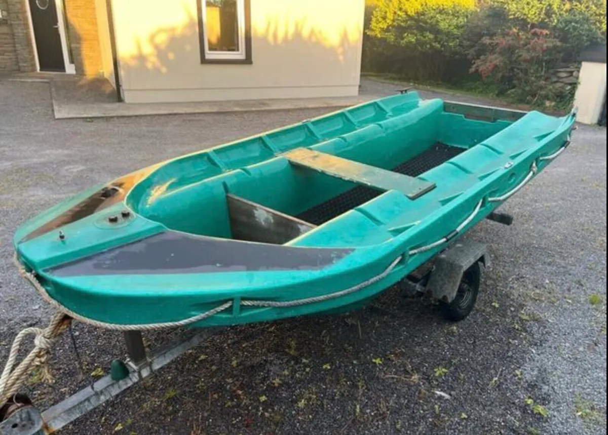 12ft plastic poly boat and trailer Whaly Secu12 - Image 1