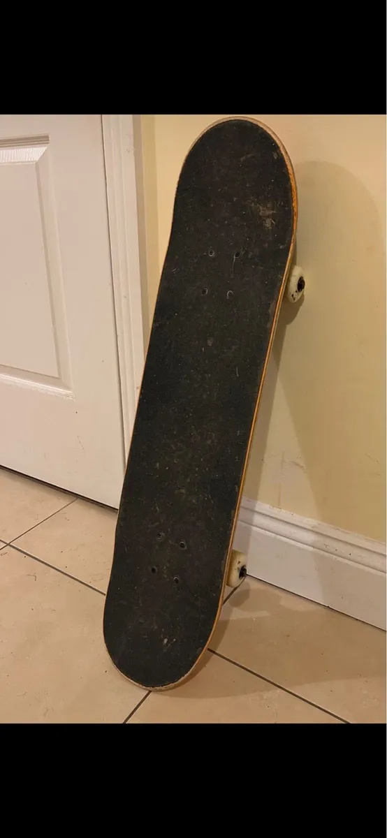 Birdhouse skateboard for sale Dublin - Image 2