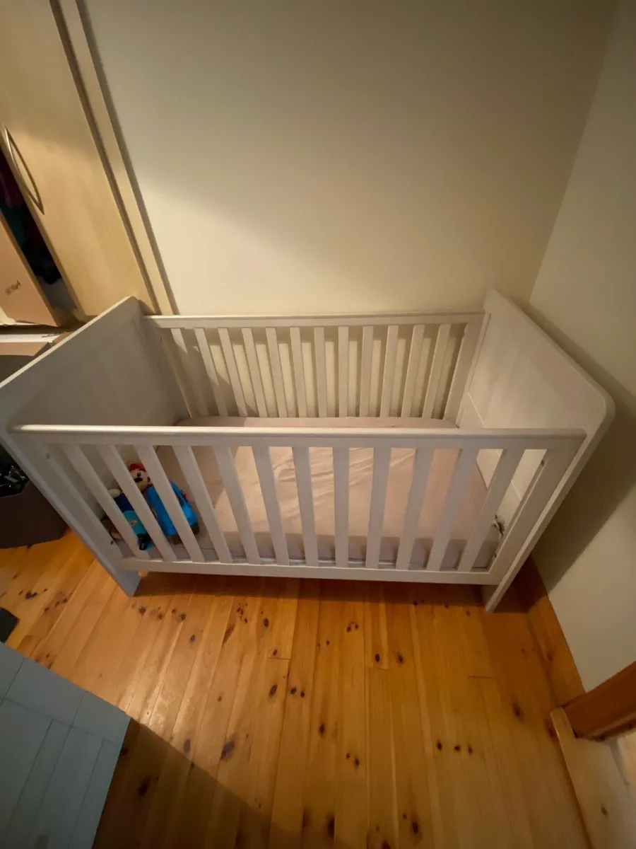 Nursery furniture - Image 3