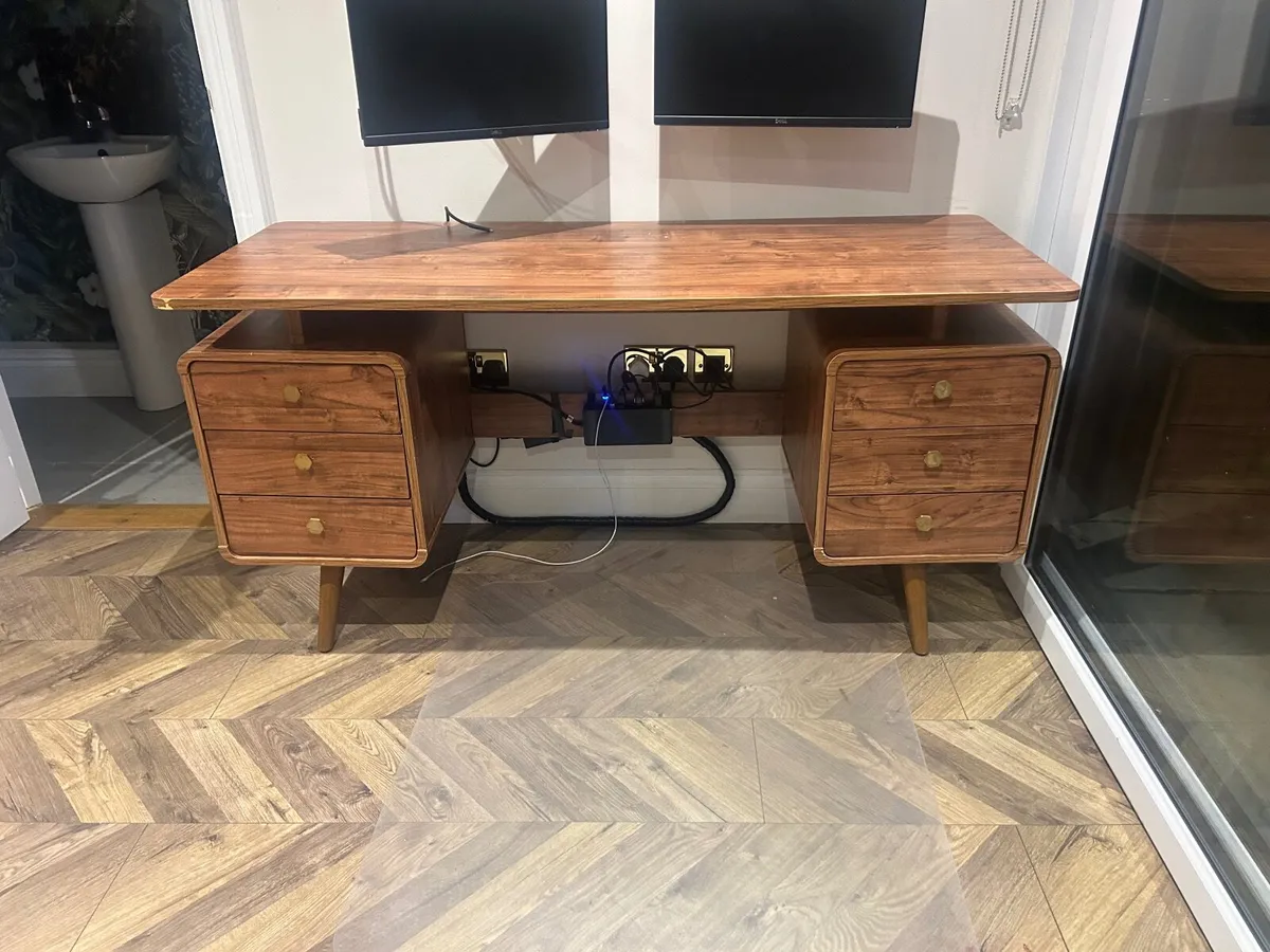 Mid century style desk - Image 4