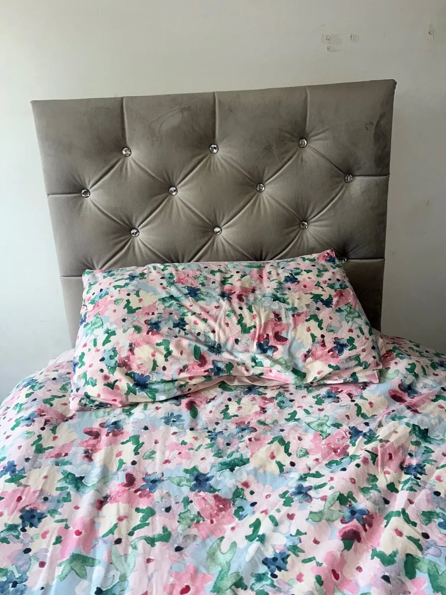 Single Bed frame with drawers - Image 3