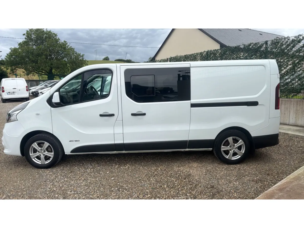 Renault Trafic LL29 DCI 120 BUSINESS C CREW VAN - Image 3